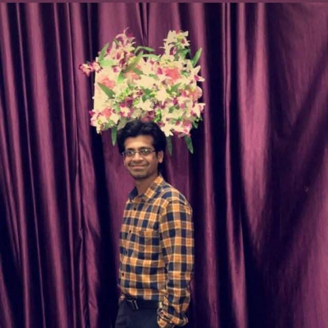 Jitesh Kaushik vakharia