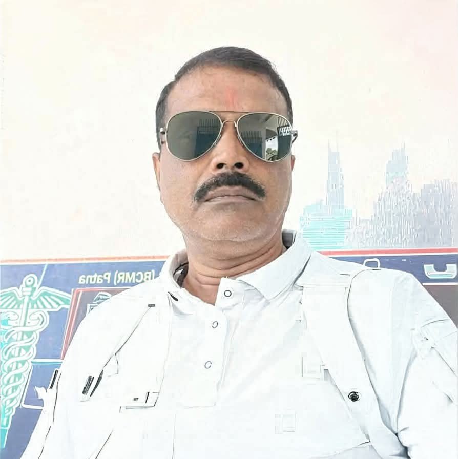 Dr MANOJ KUMAR SINGH 