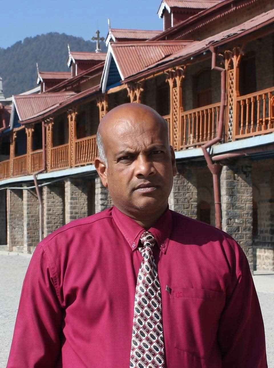 Edwin John L D' Gama