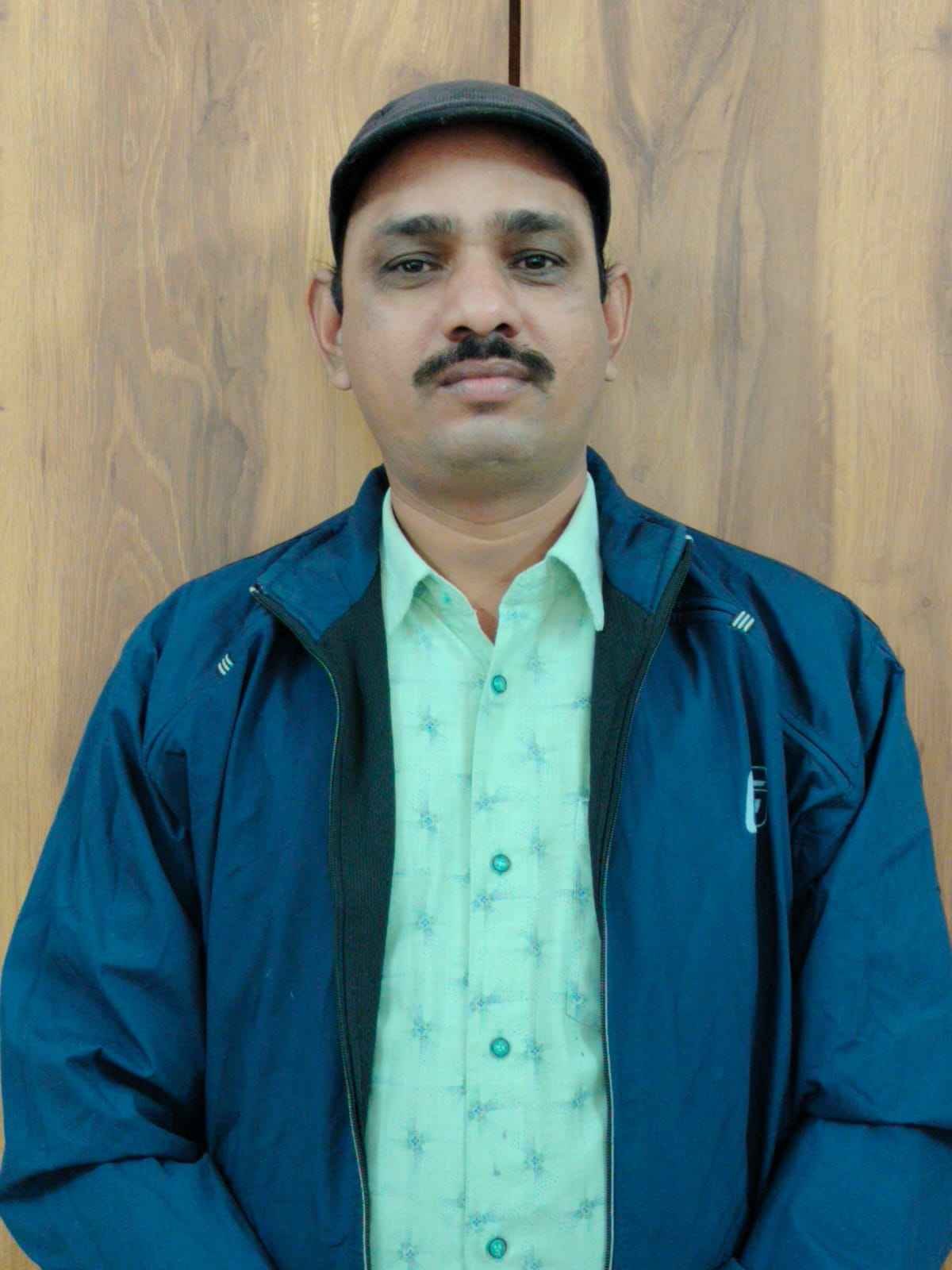 Vakil Rajdhar Patil